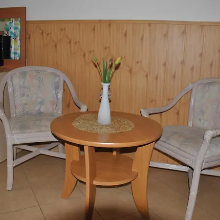 Borowiak Homestay *