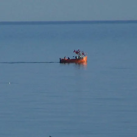 Borowiak ホームステイ ポビエロボ